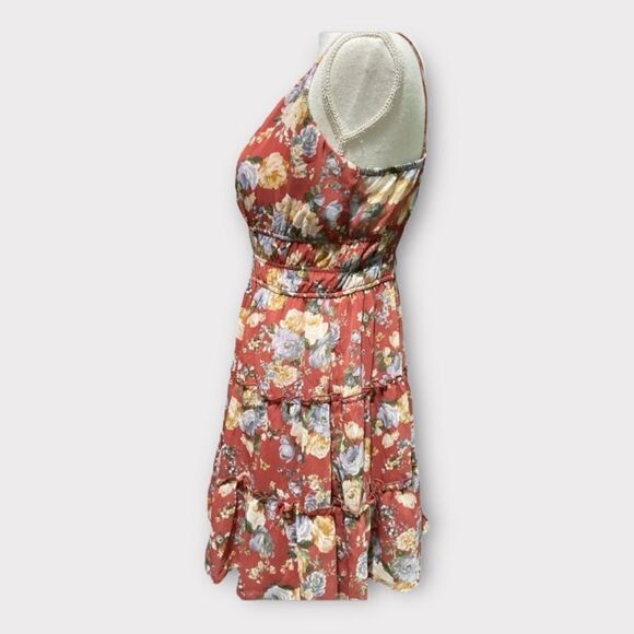 Trixxi Floral Spaghetti Strap Layered Mini Dress Size LJ - Picture 5 of 11